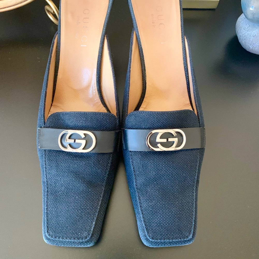 Gorgeous Gucci Big GG Logo Mules
